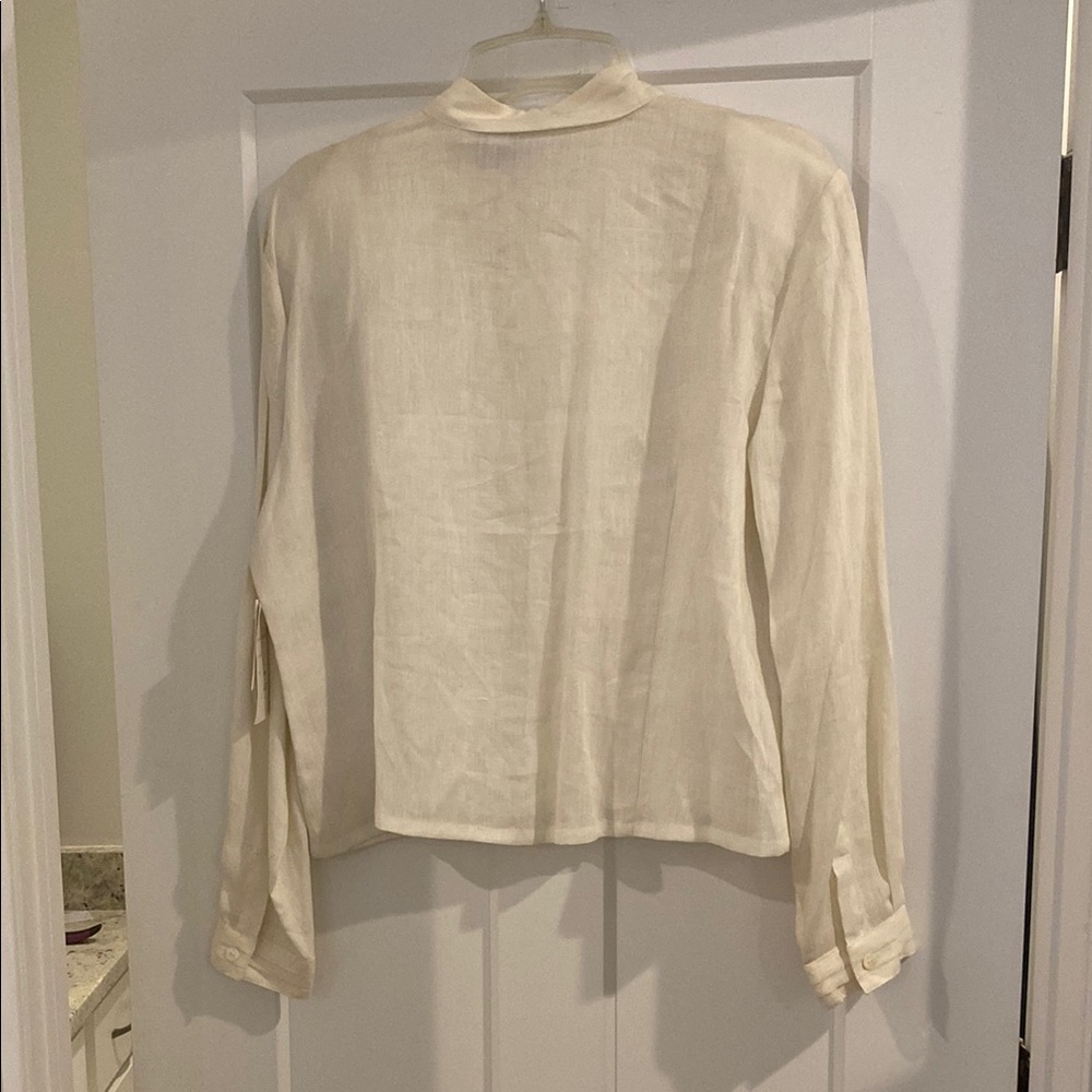 Ivory Button-Up Blouse - Picture 2 of 3